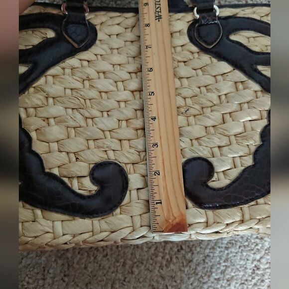 Brighton Scroll weaved straw tote purse leather - butterfly design - Picture 15 of 16